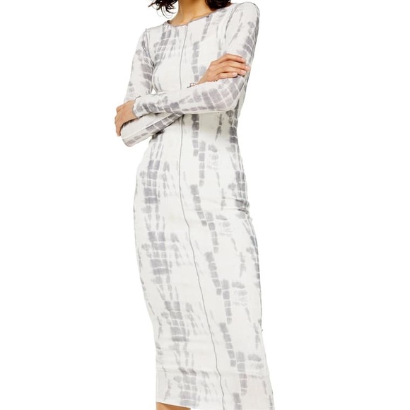 Topshop Dresses & Skirts - NWT Long Sleeve Batik Mesh Midi Dress